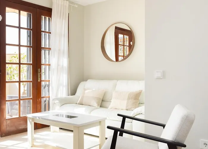 Home2book Comfy & Bright Attic, Cruz (adults Only) アパート *